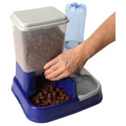 Distributeur De Croquettes Pour Chien Et Chat 10 Distributeur De Croquettes Pour Chien Et Chat -Pas Cher Toutou Mia Magasin 3366523 4